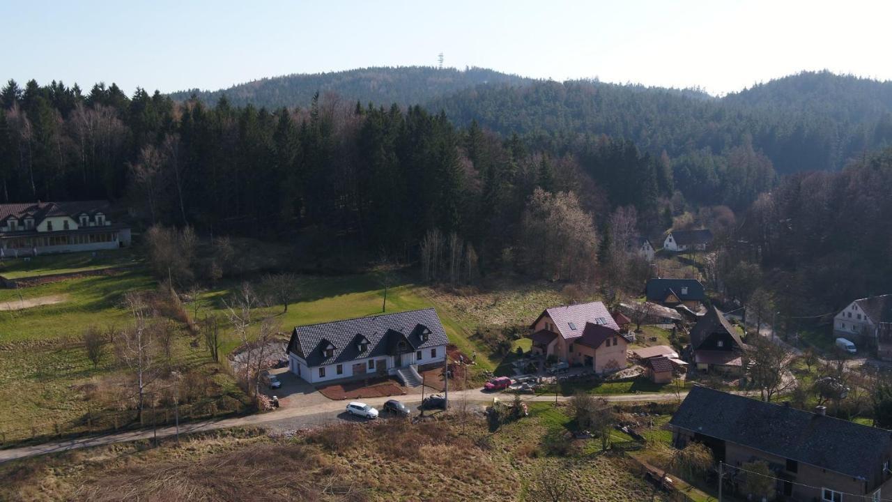 Pokoje Goscinne Art- Dworek Kudowa-Zdrój Buitenkant foto