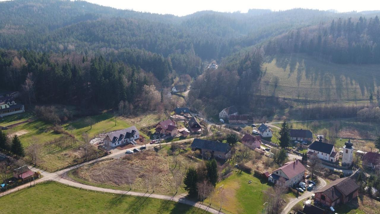 Pokoje Goscinne Art- Dworek Kudowa-Zdrój Buitenkant foto