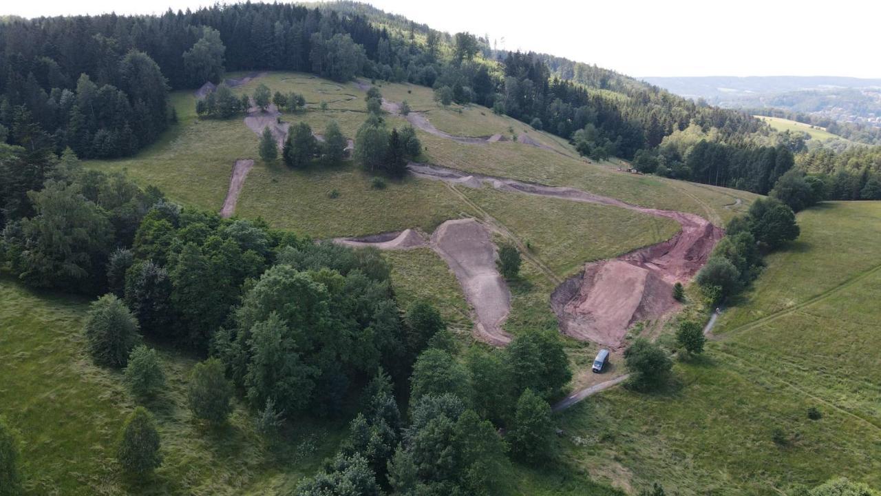 Pokoje Goscinne Art- Dworek Kudowa-Zdrój Buitenkant foto