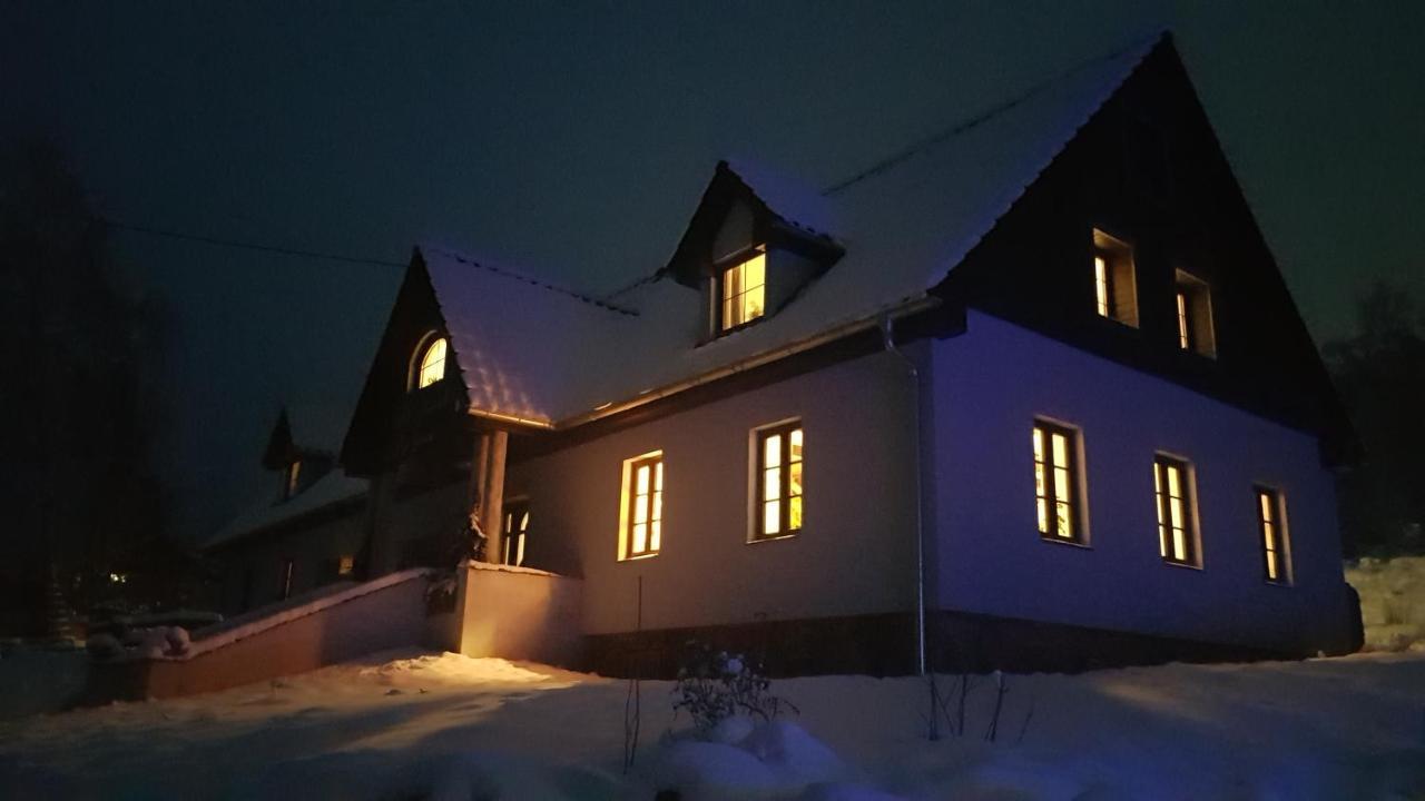 Pokoje Goscinne Art- Dworek Kudowa-Zdrój Buitenkant foto