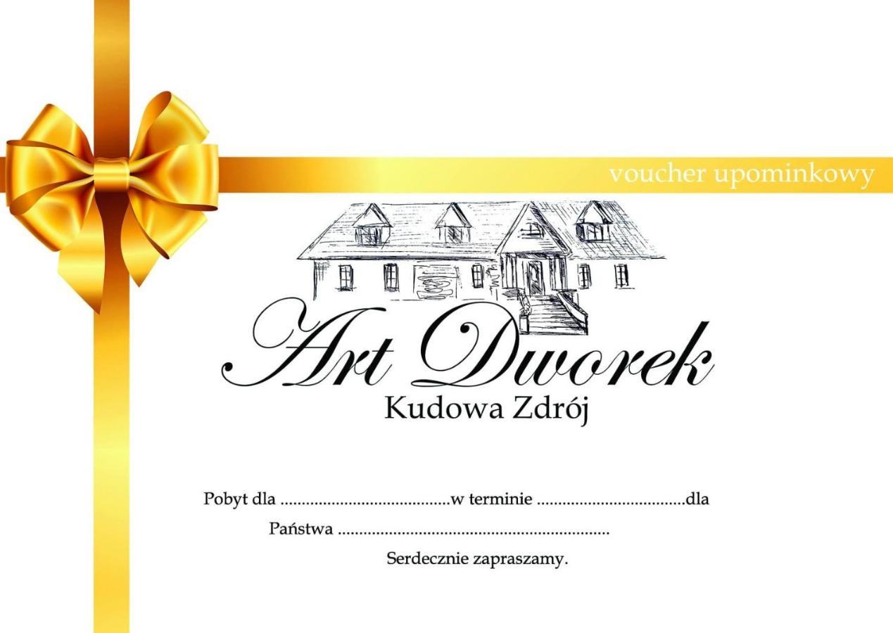 Pokoje Goscinne Art- Dworek Kudowa-Zdrój Buitenkant foto